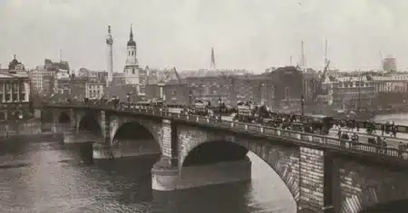 London Bridge: história e tráfego pela esquerda