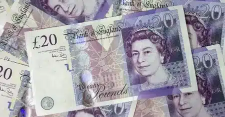 Qual moeda levar para Londres?
